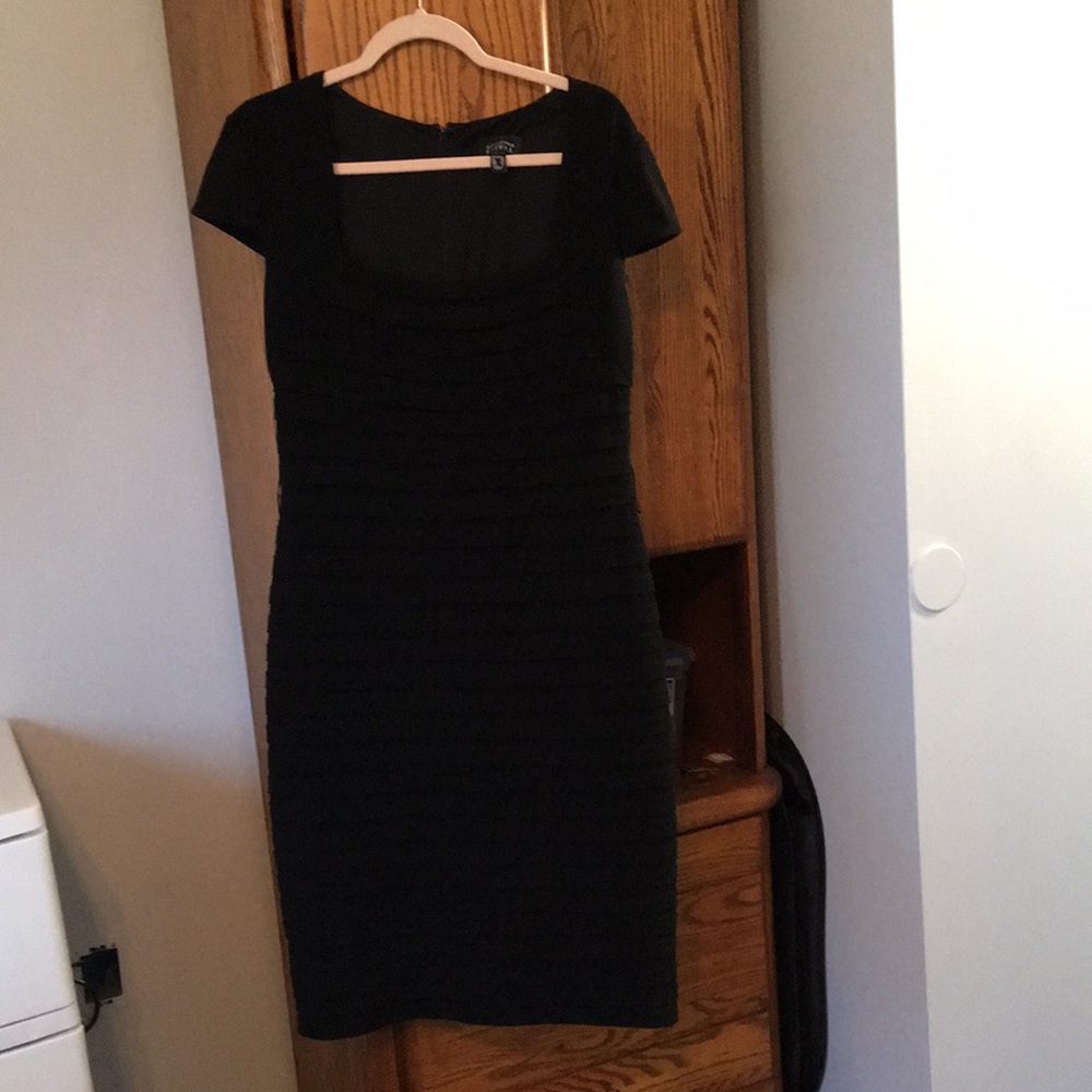 Adrianna Papell  Little Black Dress.    Size 14 - Picture 3 of 4